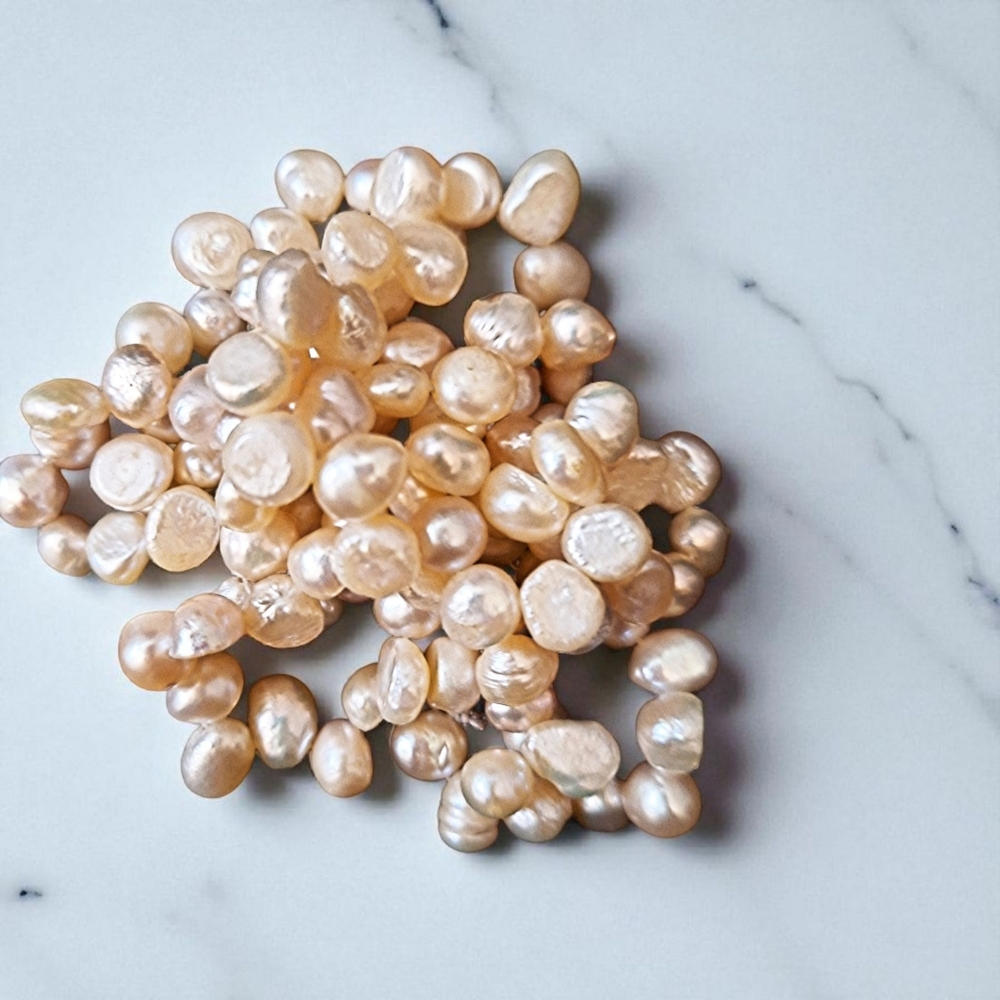 ✨️Fresh Water Pearls Infinity Necklace! - Picture 5 of 15